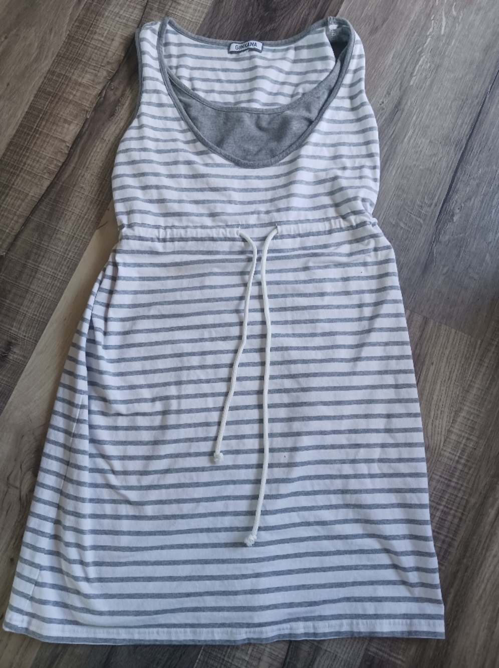 GINKANA Cotton Striped Sleeveless Nursing Dress in White and Light Gray